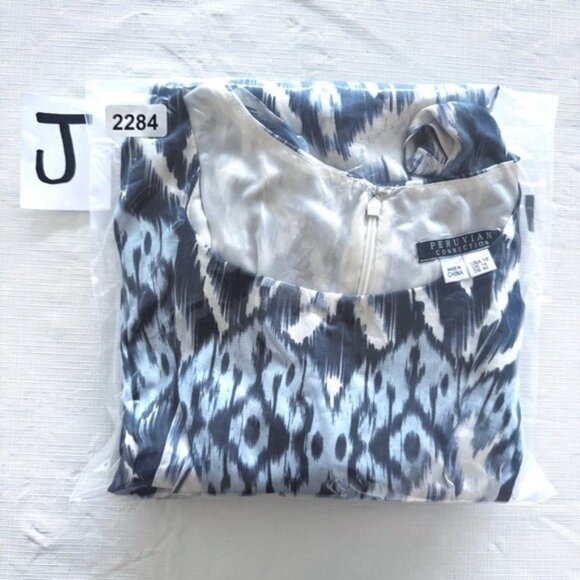 Peruvian Connection Ikat Fit and FlareDress Size 10 Blue White Sleeveless - Picture 10 of 11